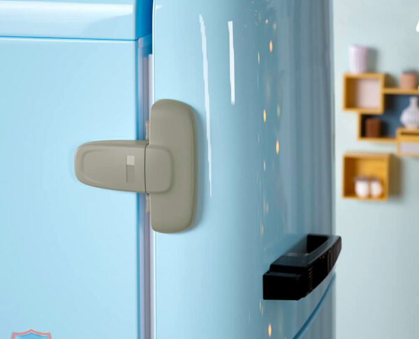 Child Safety Fridge Lock , Baby Safety Refrigerator Freezer Door Lock, No Tools Need or Drill